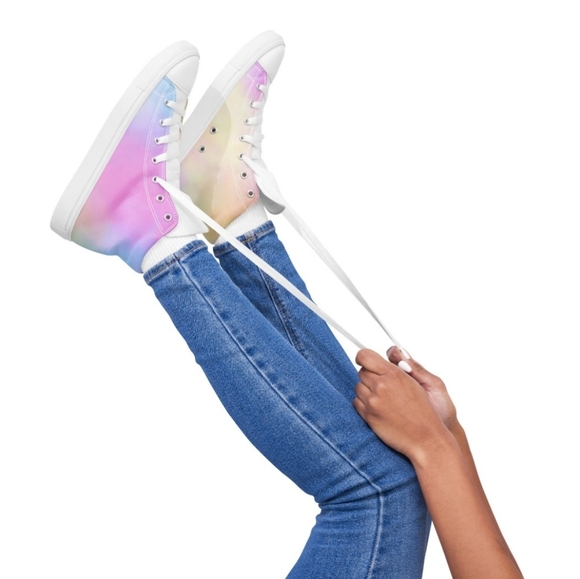 Women High Top Canvas Shoes - Picture 4 of 11